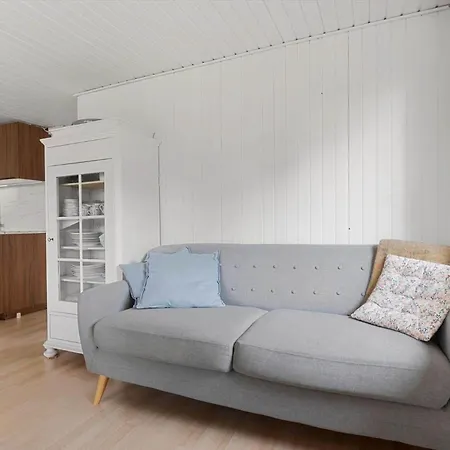 8890-glesborg-saharavej-4 * Fjellerup Strand